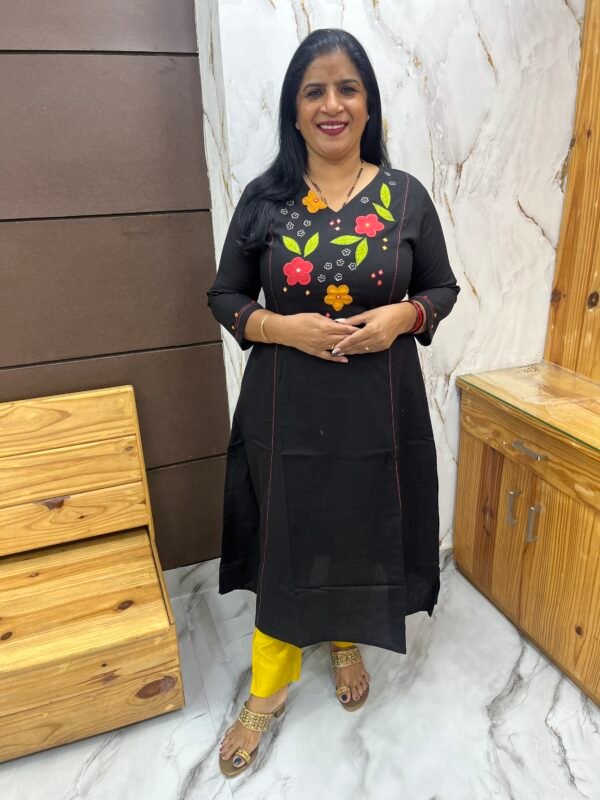 Black kurties-KRT334422