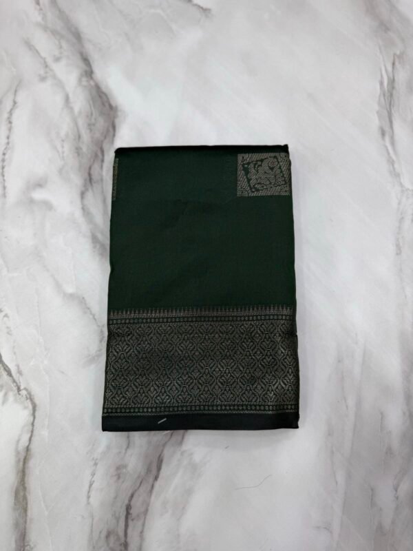 Soft silk sarees-SRS18193 - Image 2