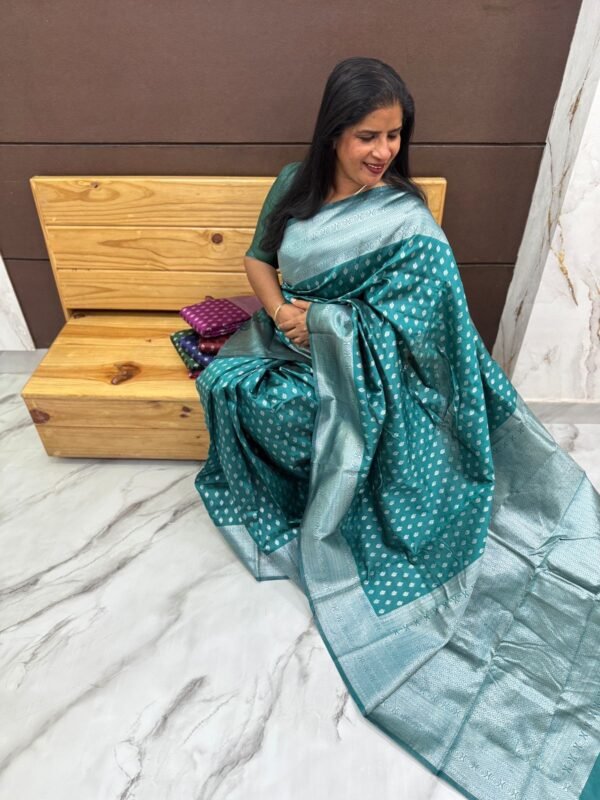 Semi Banarasi Sarees-SRS887744