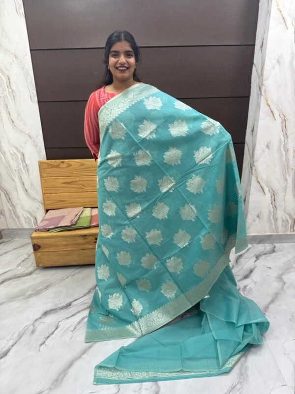 Banarasi Soft silk saree - Image 4