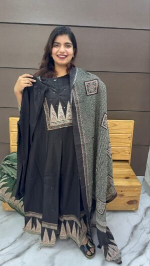 Ready to wear -Rtw17383