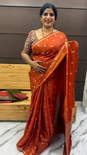 soft silk sarees-Srs80017